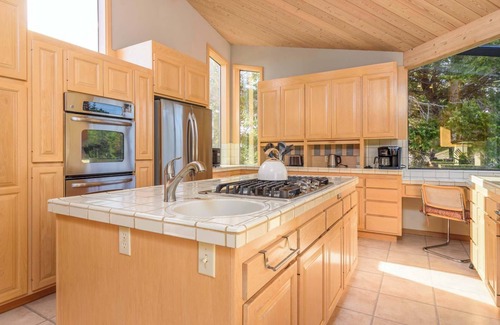 Sea Ranch House | Riverview | Sleeps 12!
