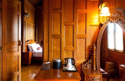 Sam Phran Hotel | RK Riverside Resort & Spa