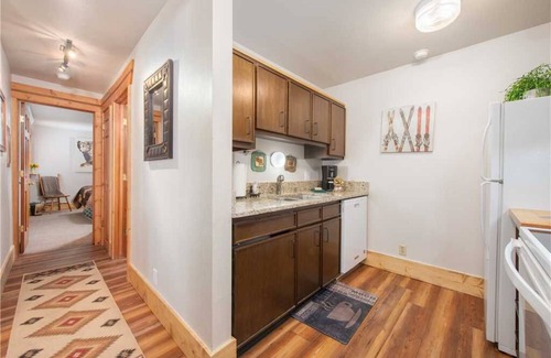 Teton Village Condo | RMR: Tensleep A5 Condo in Teton Village