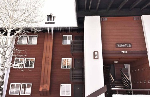 Teton Village Condo | RMR: Tensleep A5 Condo in Teton Village