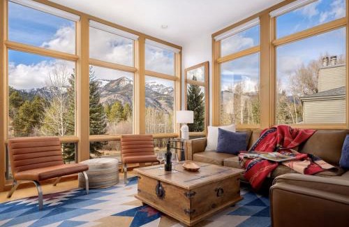 Moose Wilson Road Apartment | RMR: Windflower 2121 Condo in The AspensWilsonWY