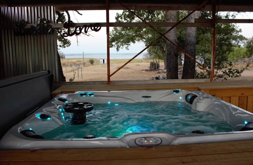 Buchanan Dam Cabin | Road Trip at 'Bout Dam Time - Sleep in a 1950's Bus! Funky Lakeside Cabin.
