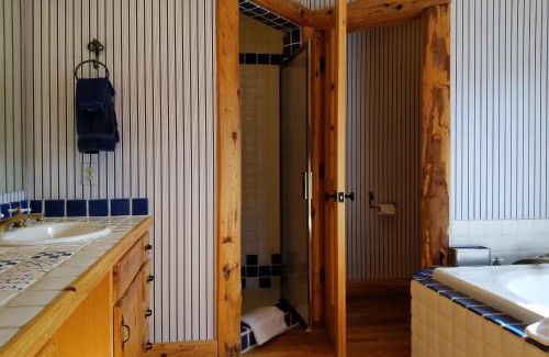 Baldy Mountain House | Robbers Nest