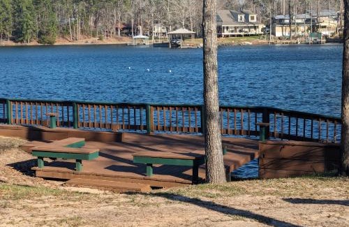 South Toledo Bend House | Robbins Nest
