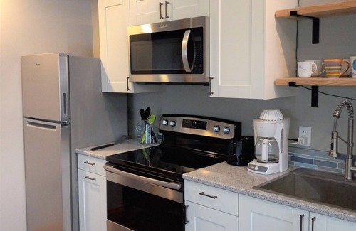 Poynette Condo | Robin's Roost - A Lofted Condo on the Wisconsin River