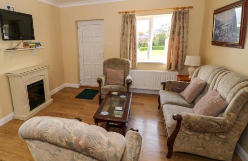 Cornamona House | Robins Roost 2