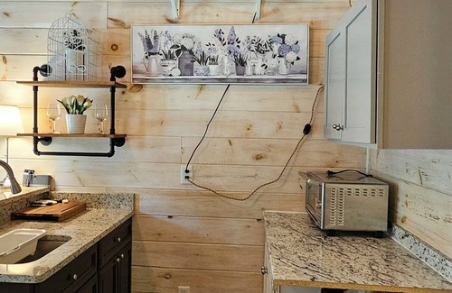 Newport House | Robins Roost Tiny Home in York SC