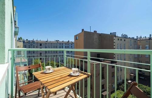 Wilda Apartment | Robocza 33 | Bright Apartment | Parking