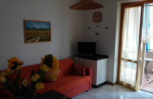 Roccalumera Apartment | Roccalumera, pretty two-room apartment in a well-serviced area
