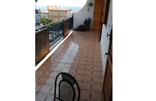 Roccalumera Apartment | Roccalumera, pretty two-room apartment in a well-serviced area