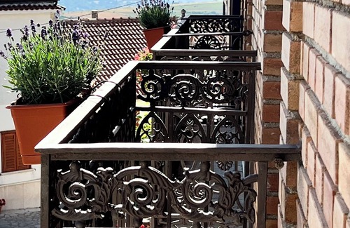 Rocca San Felice Apartment | Rocchesi Apartments - Two-room apartment with small balconies, ideal for couples and families