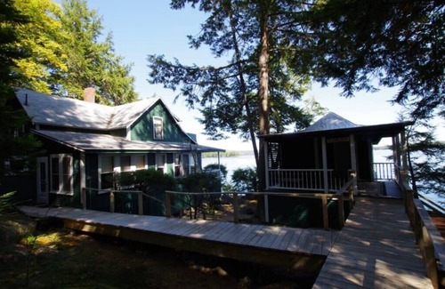 Sunapee House | Rock Fern Summary: La