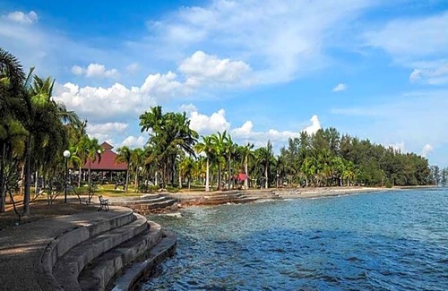 Kram Hotel | Rock Garden Beach Resort