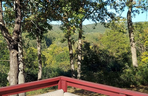 Cherokee Village House | Rock Inn Retreat: E Faye Jones style home. Rock walls in all bathrooms!