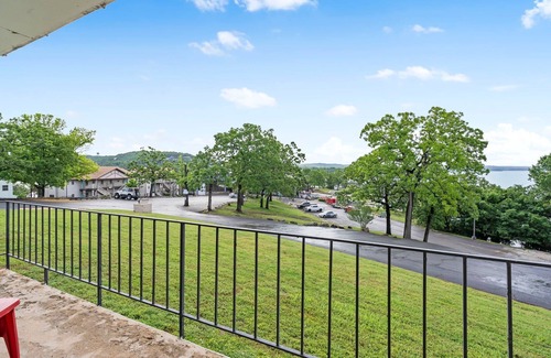 Indian Point Condo | Rock Lane King Suite - Lake View Balcony, Pet Friendly, Tiki Bar, Marina