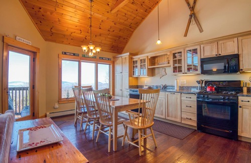Rangeley Condo | Rock Pond Condo Green Drake 25 - Gorgeous ski in ski out condo on Saddleback Mountain