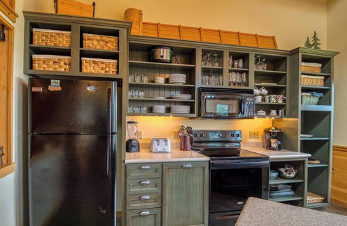 Rangeley Condo | Rock Pond Condo 81 - Ski in Ski out adorable condo at Saddleback