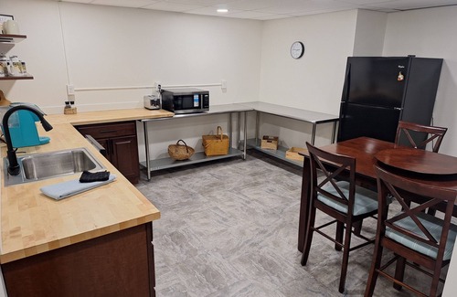 Harrisonburg Apartment | Rock Ridge View-1 bed apartment with fabulous view in Harrisonburg