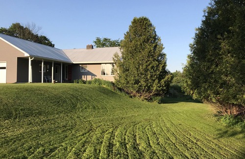 Rumely House | Rock River Retreat Located Between Munising & Mqt, 20 Miles To Picture Rocks!