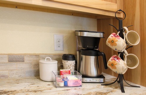 Rockerville Condo | Rockerville Gold Town Lodging #10-Stay in a Wild West Gold Town-15 Minutes from Mt. Rushmore