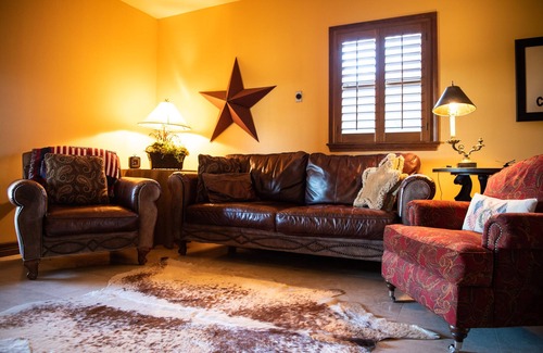 Brenham Bed & Breakfast | Rockin Star Ranch
