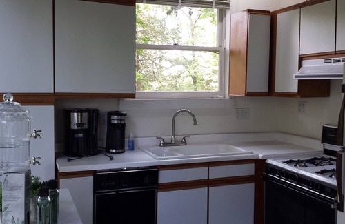 Owenton Cabin | RockinC Cabin. Private cabin in the tall trees. On a120 acre farm.