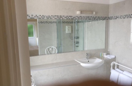 Kinsale Town Centre Bed & Breakfast | Rocklands House Bed and Breakfast