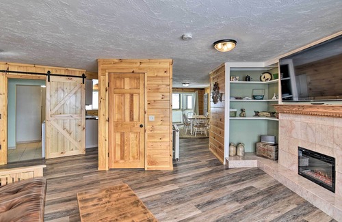 Rockwood Condo | Rockwood Condo w/ Deck & Views of Mt. Kineo!