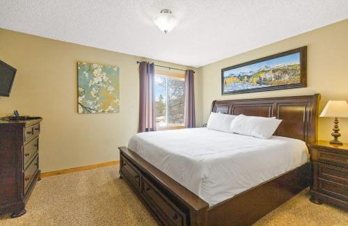 Wildernest House | Rocky Mountain Escape with Vista View - Wildernest