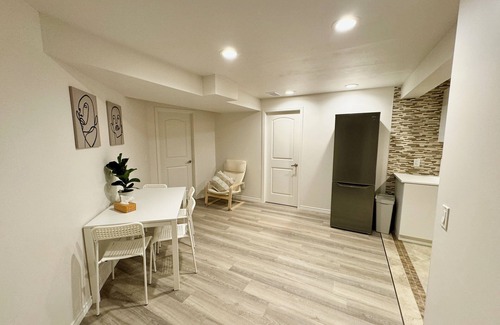 Country Hills House | Rocky Mountains Respite - 12 minutes from YYC airport