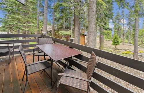 Tahoe City House | Rocky Ridge #61: 2 BR, 2 BA Townhouse in Tahoe City, Sleeps 6