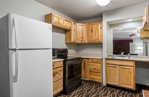Carlsbad Hotel | Rodeway Inn Carlsbad Caverns Area