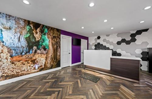 Carlsbad Hotel | Rodeway Inn Carlsbad Caverns Area