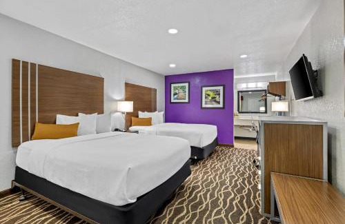 Carlsbad Hotel | Rodeway Inn Carlsbad Caverns Area