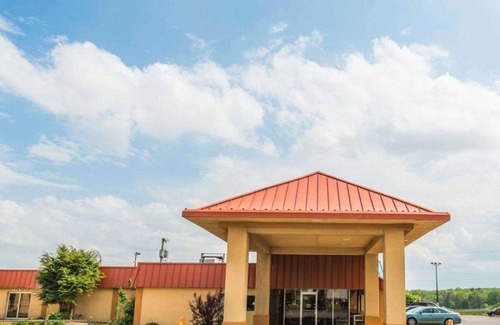 Mercer Hotel | Rodeway Inn Mercer I-80