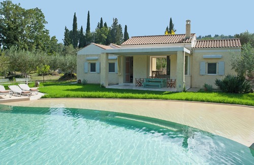 Skripero Villa | Rodia villa Corfu. A villa with swimming pool,free parking,Wi-Fi,fully equipped.