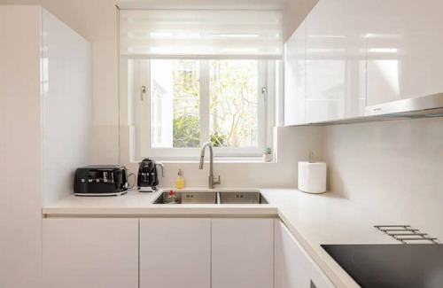 Ilisia Apartment | Rodothea apartment 2, 3 bedroom Sunny & Luxury apartment in the heart of Athens
