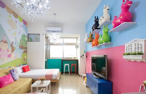 Ximending House | Rody Land ❤ Free WiFi、Ximen MRT ❤ 台北 西門町 步行2分鐘到西門站