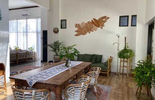 West Cirebon House | Roemah Uli Cirebon