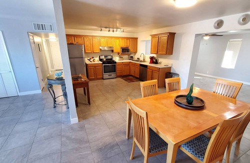 Tucson House | Rolling Hills Golf course neighborhood, 4 Bedroom, 2 bath, on Tucson's Eastside