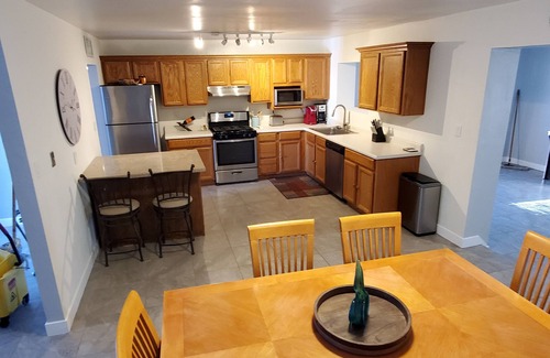 Tucson House | Rolling Hills Golf course neighborhood, 4 Bedroom, 2 bath, on Tucson's Eastside