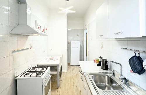 Quartiere XI Portuense Apartment | Roma Passion Suite