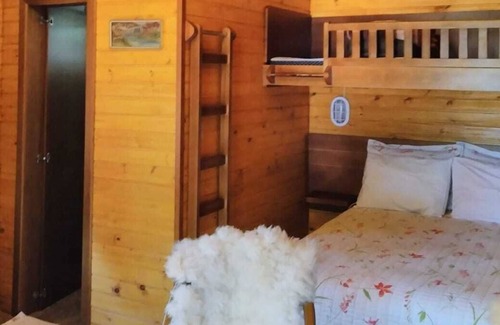 Canela Cabin | Romance cabin with fireplace and TV