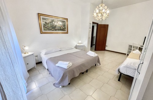 Municipio 1 Bed & Breakfast | Romano Lounge b&b Spacious Apartment with Terrace and Restaurant