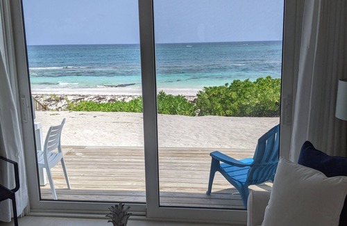 Double Bay Cottage | Romantic Cottage directly on the Beach!