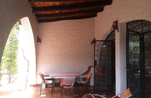 Villaggio delle Mimose Apartment | Romantic villa in the Juniper trees