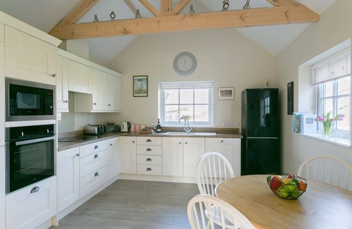 Hexham Cottage | Romantic 1 bedroom Rural Retreat with spectacular views across Northumberland
