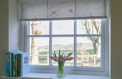 Hexham Cottage | Romantic 1 bedroom Rural Retreat with spectacular views across Northumberland