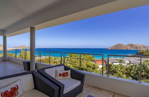 Flamands Villa | Romantic 2 BDRM Modern Villa w Pool and BBQ