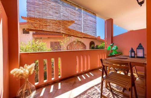 Porto Pino Apartment | Romantic Bohemien apartment- private terrace